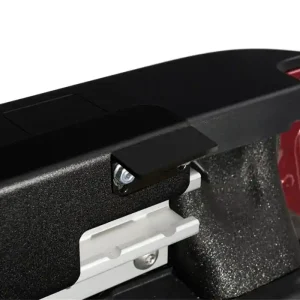 UnderCover UC1076 SE Tonneau Cover Fits 07-14 Silverado 1500 Silverado 2500 HD Price Cut